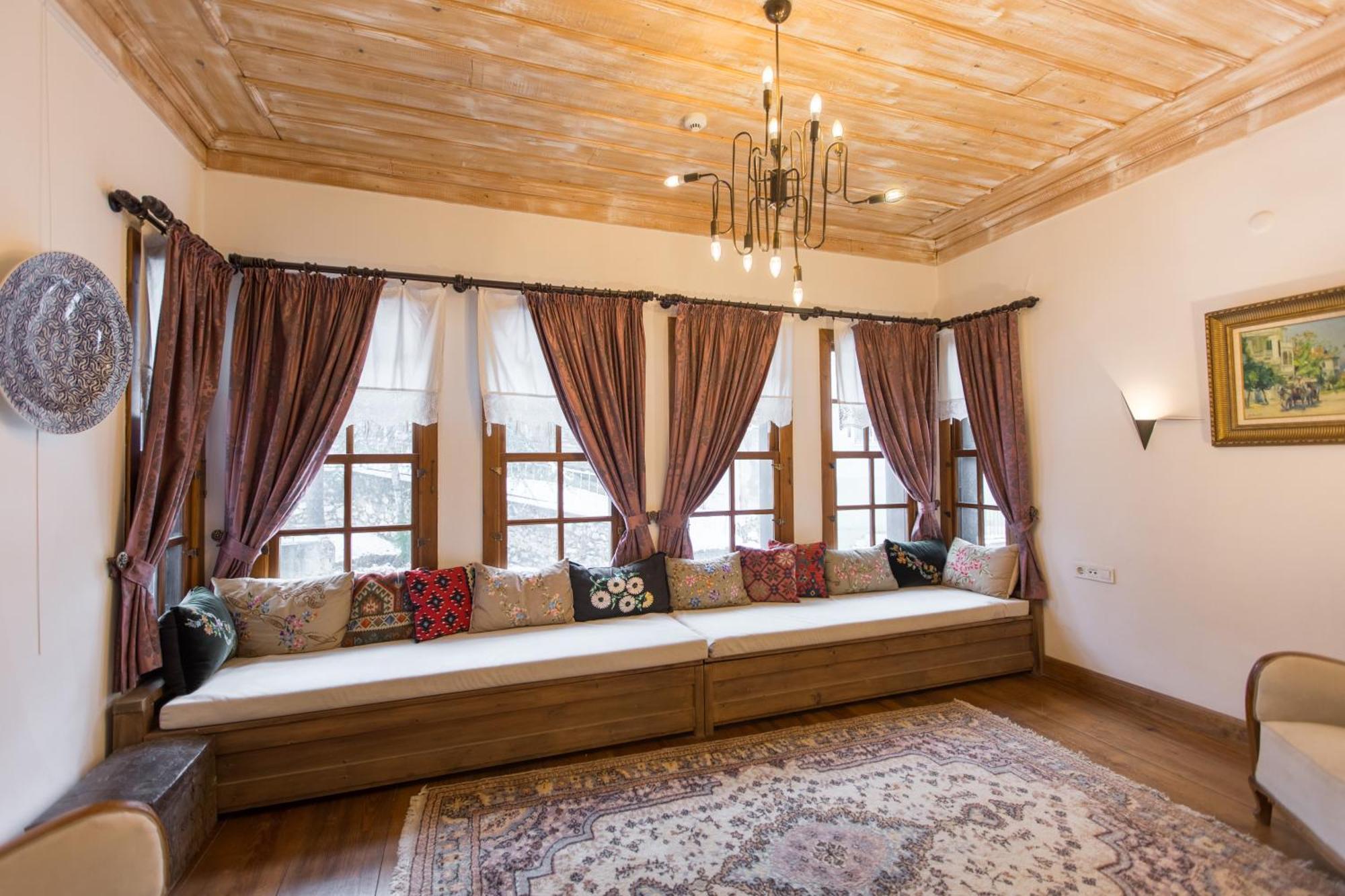 Isparta Historical Mansion Eskiciler Konagi - Cittaslow Egirdir Exterior photo