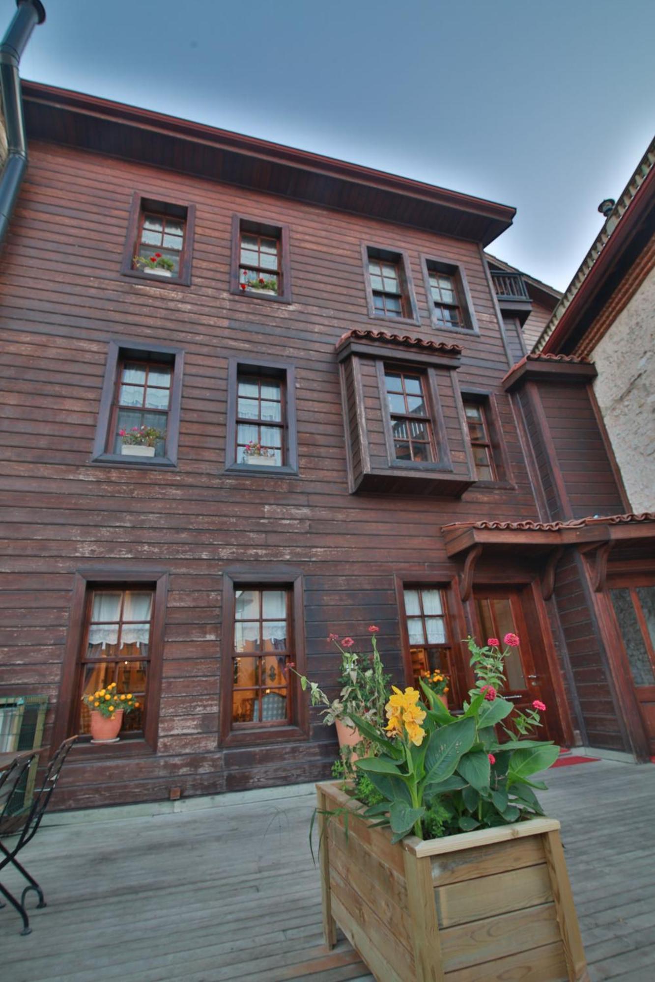 Isparta Historical Mansion Eskiciler Konagi - Cittaslow Egirdir Exterior photo